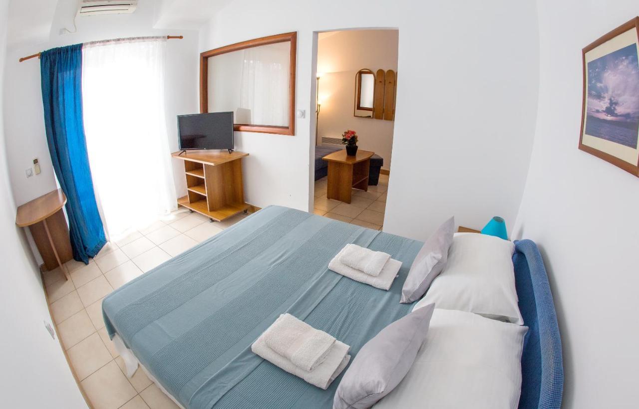 Apartments & Rooms Nikolic 부드바 외부 사진