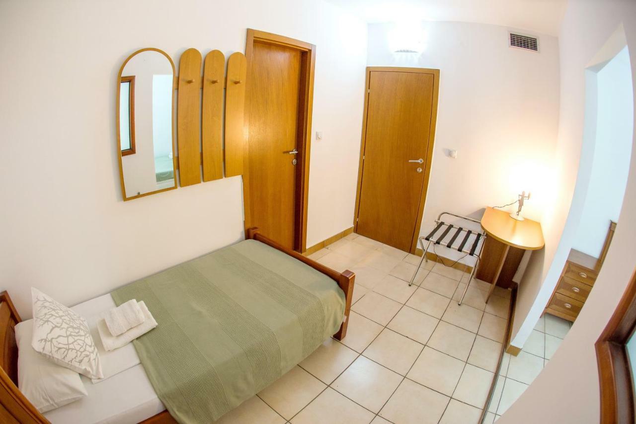 Apartments & Rooms Nikolic 부드바 외부 사진
