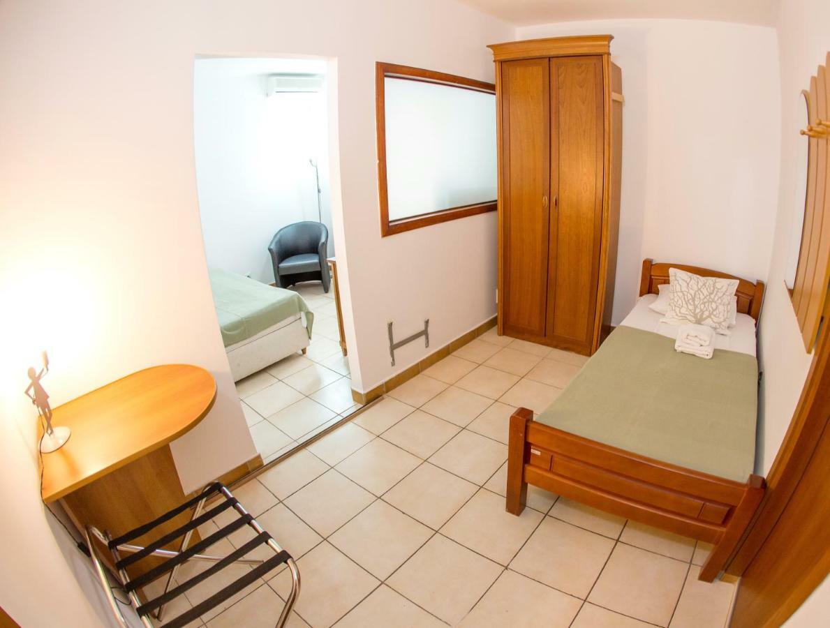 Apartments & Rooms Nikolic 부드바 외부 사진